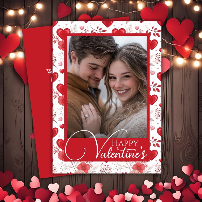 Tarjeta Festiva Corazones rojos elegantes foto del Personalizado d (Elegant Red Hearts Happy Valentine's Custom Photo Holiday Card)