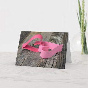 Tarjeta Festiva corazones valentinos de papel