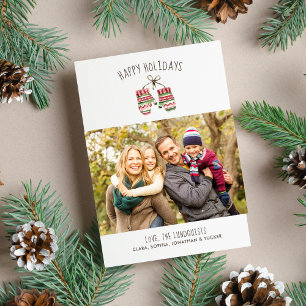 Tarjeta Festiva Cosy Winter Mittens Happy Holidays Family Photo