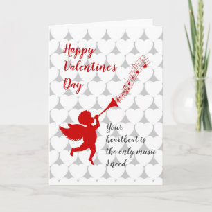 Tarjeta Festiva Cupido tocando música en el El día de San Valentín