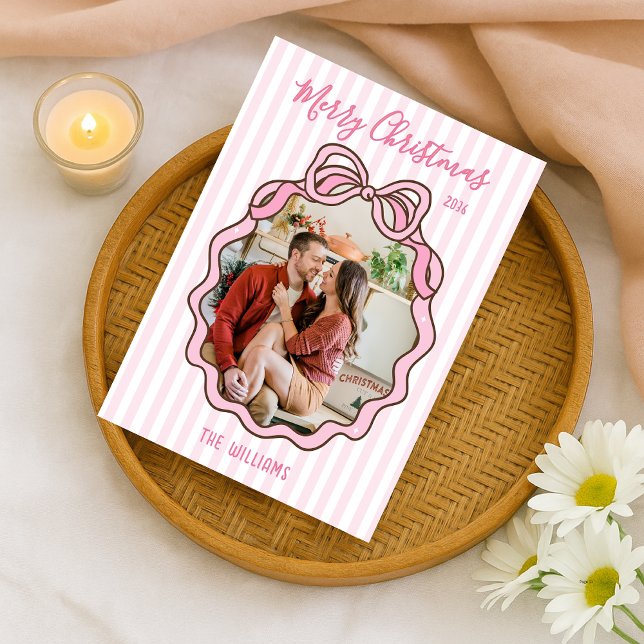 Tarjeta Festiva Cute Conquette Pink Bow Custom Photo Holiday Card (Subido por el creador)