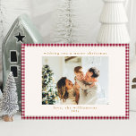 Tarjeta Festiva Cute Cranberry Red Plaid Dos Navidades De Fotograf<br><div class="desc">¡Envíen vítores festivos con nuestra tarjeta de festividad de dos Navidades de fotografía del Personalizado Cute Cranberry Red Gingham Plaid! Con un diseño clásico y espacio para dos de tus fotos favoritas, esta tarjeta le da un toque acogedor y personalizado a tus saludos de vacaciones. Ideal para compartir tu espíritu...</div>