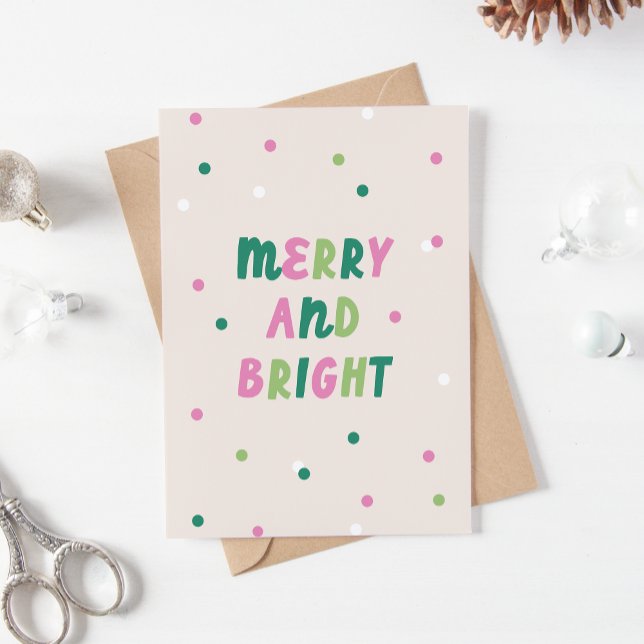 Tarjeta Festiva Cute Green Pink Merry & Bright Confetti Christmas (cute, modern, Merry and Bright Christmas card in pink and green)