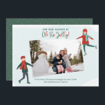Tarjeta Festiva Cute Winter Ice Skaters Photo<br><div class="desc">Esta adorable tarjeta de festividad fotográfica incluye hermosos patinadores de hielo de invierno ilustrados en un lago congelado, las palabras "Que tus vacaciones sean tan alegres", y un marcador de posición para tu foto. La parte posterior presenta un patrón de copos de nieve sobre un fondo verde para los Navidades....</div>