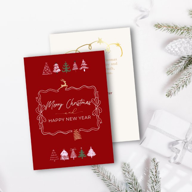 Tarjeta festiva de vacaciones de rojo clásico con  (Festive Bow & Tree Doodle Classic Red Holiday Card)