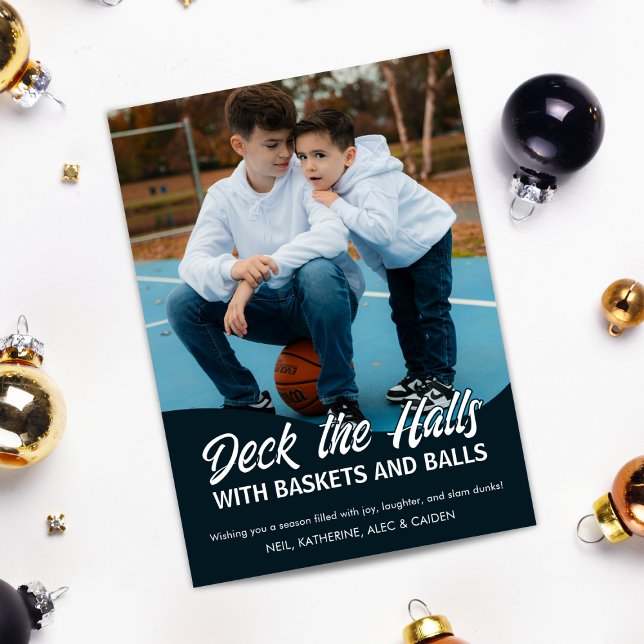 Tarjeta Festiva Deck the Halls Basketball Multi Photo (Subido por el creador)