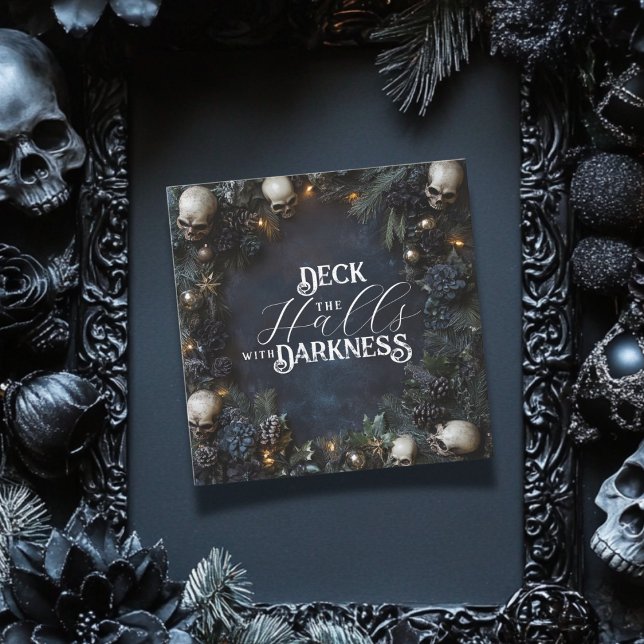 Tarjeta Festiva Deck the Halls Darkness Gothic Skull Xmas (Subido por el creador)
