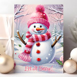 Tarjeta Festiva Dejemos que la nieve cubra a los hombres de nieve<br><div class="desc">Celebre la temporada de invierno con esta encantadora tarjeta que incluye un muñeco de nieve feliz vestido con un gorra rosa y una bufanda. El mensaje "¡Que nieve!" agrega un toque juguetón a esta festiva escena de invierno,  perfecta para difundir alegría navideña a amigos y familia.</div>