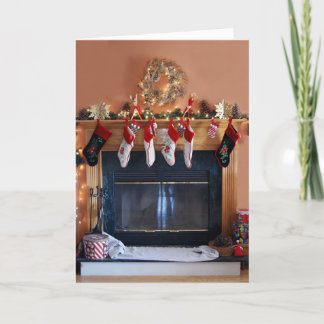 Tarjeta Festiva Deseos calientes de la chimenea