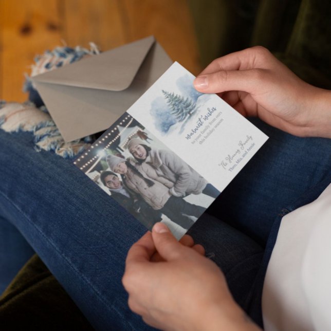 Tarjeta Festiva Deseos más cálidos Árbol Evergreen cubierto de nie (Subido por el creador)