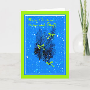 Tarjeta Festiva Diseño azul con pinecones y ramas Dr. y personal
