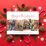 Tarjeta Festiva Diversión de la era de Merry cuatro Navidades rojo<br><div class="desc">¡Traigan la era de la alegría! Celebre la temporada de Navidades con esta divertida tarjeta de vacaciones de cuatro fotos de moda y oportuna. Perfecto para un collage de fotos de vacaciones, este diseño presenta un estilo moderno y un saludo de personalizable. El color de tipo rojo coincide con el...</div>