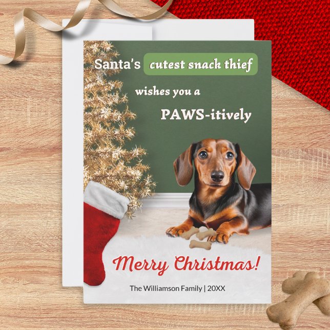 Tarjeta Festiva Divertidos Navidades de Dachshund Dog Snack Thief (A funny Christmas card with picture of a cute dachshund, wishing a 'Paws-itively Merry Christmas')