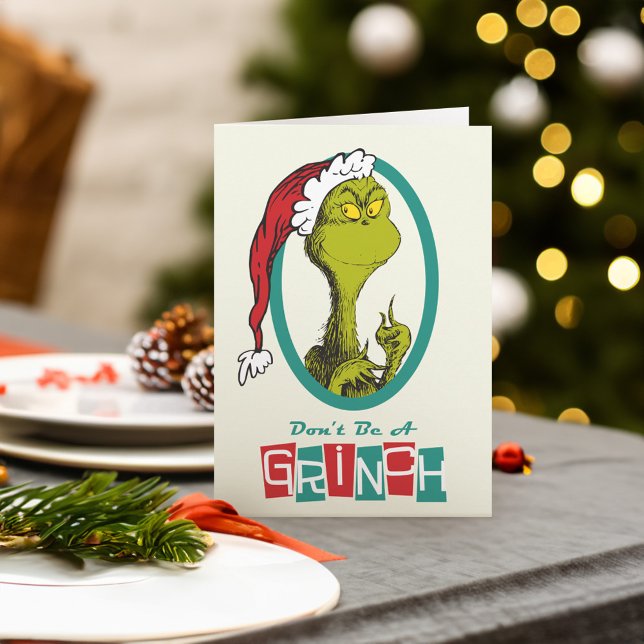 Tarjeta Festiva Dr. Seuss | Grinch (Card on table)