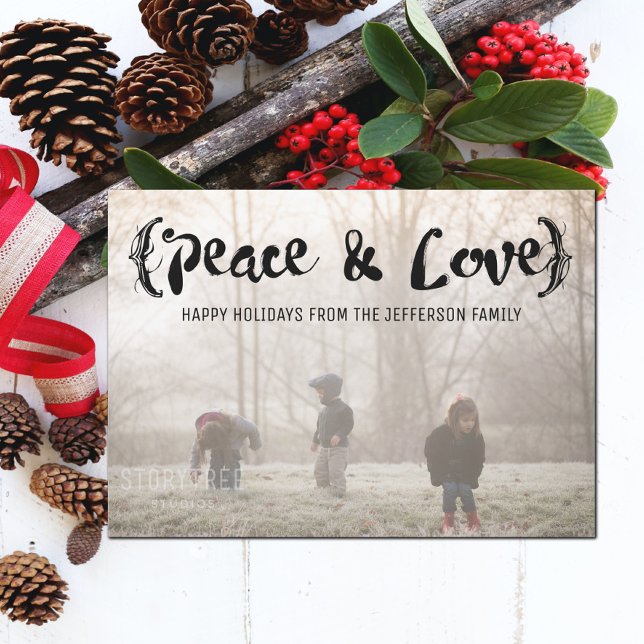 Tarjeta Festiva Ebony Elegy Sketched Peace & Love Holiday Photo (Ebony Elegant Sketched Peace and Love Holiday Photo Card)