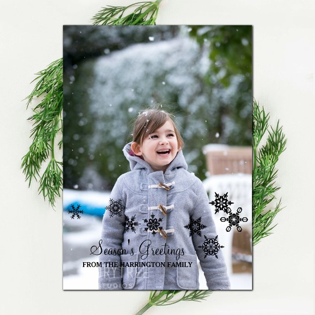 Tarjeta Festiva Ebony Elegy Snowflakes Holiday Card (Ebony Elegant Snowflakes Holiday Photo Card)