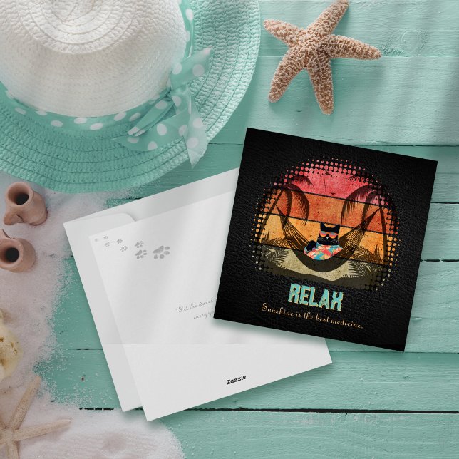 Tarjeta Festiva El sueño de un gato tropical de Guay (Daydreaming Cool Cat's Tropical Escape Holiday Card)