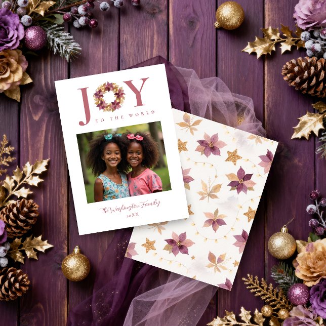 Tarjeta Festiva Elegant Plum Glitter Poinsettias Christmas Wreath (Elegant Plum Glitter Poinsettias Christmas Wreath Photo Family Holidays Cards with Joy to the World.)