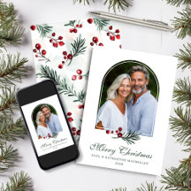 Elegante Arch Winter Greenery Holiday Photo