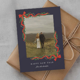 Tarjeta Festiva Elegante arco rojo con foto verde Año Nuevo