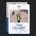 Tarjeta Festiva Elegante caligrafía simple foto familiar de Hanukk<br><div class="desc">Elegante caligrafía simple foto familiar de Hanukkah tarjeta de vacaciones</div>
