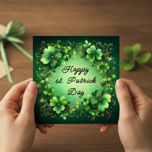 Tarjeta Festiva Elegante Corona de Tréboles Feliz Día de San Patri