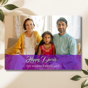 Tarjeta Festiva Elegante Foto de Diwali Feliz en Púrpura Real