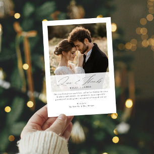 Tarjeta Festiva Elegante Foto de Esposos Novatos con Amor y Agrade