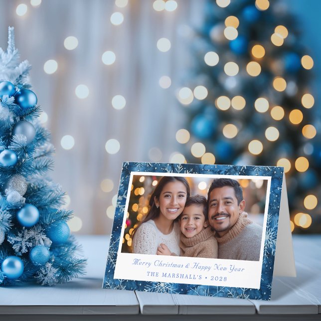 Tarjeta Festiva Elegante foto de Navidades de copos de nieve azule (Elegant Blue Snowflakes Christmas Photo Holiday Card)