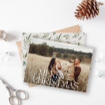 Tarjeta Festiva Elegante foto moderna mínima botánica natural<br><div class="desc">Elegante foto moderna minimalista tipografía botánica acuática Marea tarjeta plana navideña.</div>