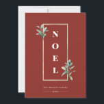 Tarjeta Festiva Elegante NOEL Gold Winter Frame Photo Red<br><div class="desc">Elegante marco falso dorado pálido adornado con ramas de bayas de invierno sobre festivos orígenes rústicos de color rojo. Características de diseño, estilo en negrita enmarcado NOEL, líneas de texto de plantilla para nombres, año y mensaje con espacio fotográfico de marcos dorados pálidos de una sola ronda en la parte...</div>