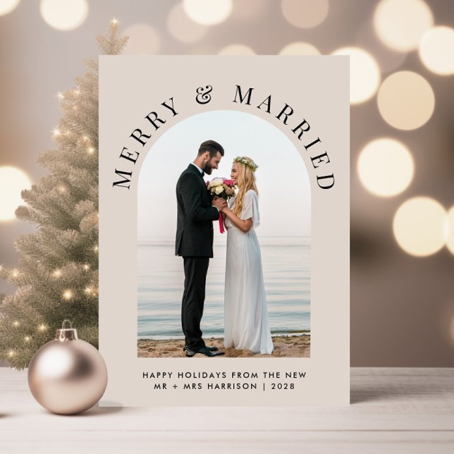 Tarjeta Festiva Elegantes Navidades De Fotos Casados Y Arcos De Me (A beautiful and unique way to announce your marriage to family and friends this holiday season)
