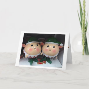 TARJETA FESTIVA ELVOS EN SHELF DICIENDO "FELIZ NAVIDAD"
