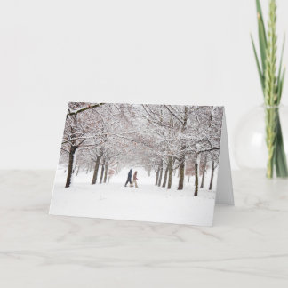 Tarjeta Festiva Entre los árboles