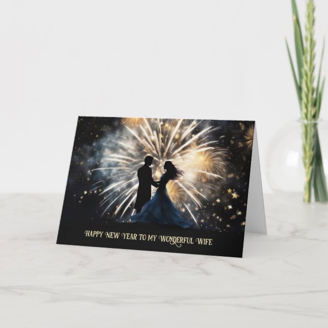 Tarjeta Festiva Esposa en Año Nuevo pareja romántica en fuegos art (Anverso)