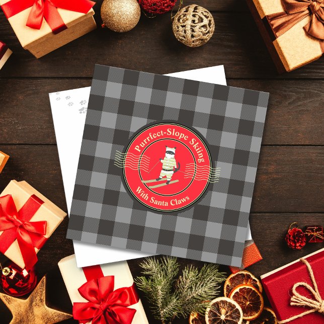 Tarjeta Festiva Esquí en pendiente perfecta con Santa Claws  (Purrfect-Slope Skiing with Santa Claws Holiday Card)