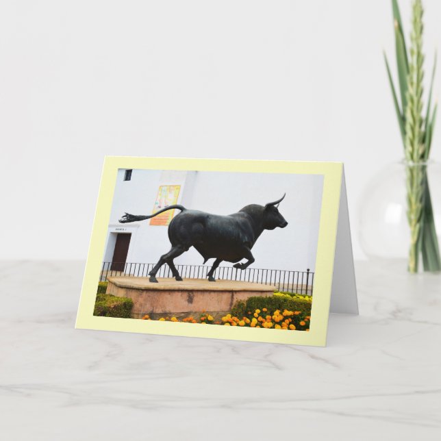 Tarjeta Festiva Estatua de un toro (Anverso)