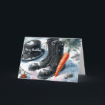 Tarjeta Festiva Evidencia de los Navidades Snowman<br><div class="desc">Esta caprichosa tarjeta de vacaciones muestra evidencia del hombre de nieve. Tal vez fue atrapado en una tormenta de nieve o justo de camino a una fiesta de vacaciones. Esta carta tiene su sombrero de cabeza,  botas y nariz de zanahoria. Un poco de humor para las vacaciones.</div>