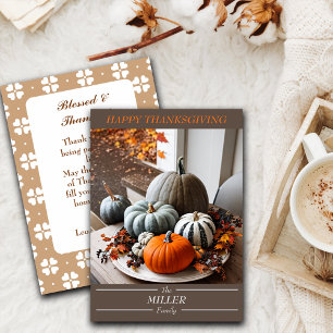Tarjeta Festiva Familia editable de calabazas de Acción de Gracias