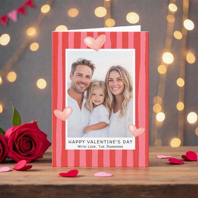 Tarjeta Festiva Family Valentine's Day Photo with Hearts Stripes (Subido por el creador)
