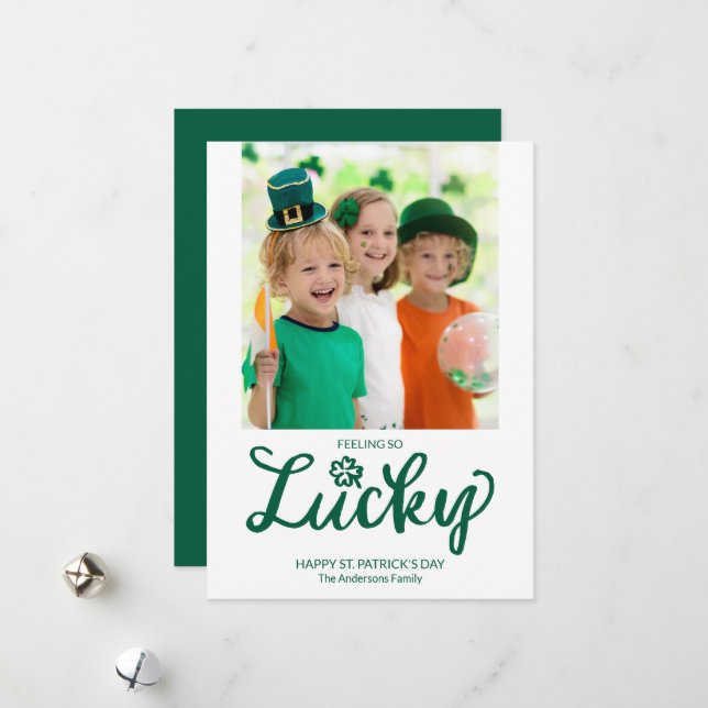 Tarjeta Festiva Feeling So Lucky, Modern Photo St. Patrick's Day  (Anverso/Reverso In Situ)