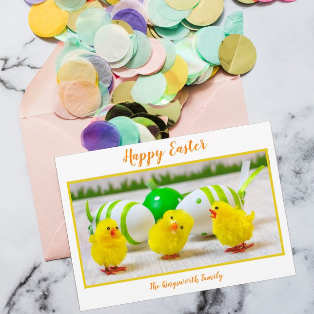 Tarjeta Festiva Felices chicas de Pascua con huevos personalizados (Subido por el creador)