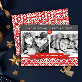 Tarjeta Festiva Felices Fiestas. Foto del patrón nórdico de copos 