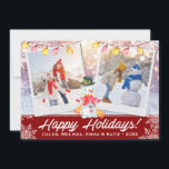 Tarjeta Festiva Felices vacaciones Snowman 2 Collages de fotos | B<br><div class="desc">Haz que tus tarjetas de vacaciones destaquen tus propias fotos memorables en esta clásica y elegante tarjeta de fotograma doble rojo y blanco. Snazzy saludo de escritura blanca de Felices Fiestas se especuló con varios copos de nieve de invierno, y un adorable pequeño muñeco de nieve parado frente a brillantes...</div>