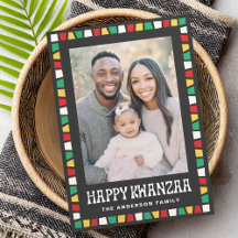 Feliciz Kwanzaa mosaico rojo verde amarillo borde