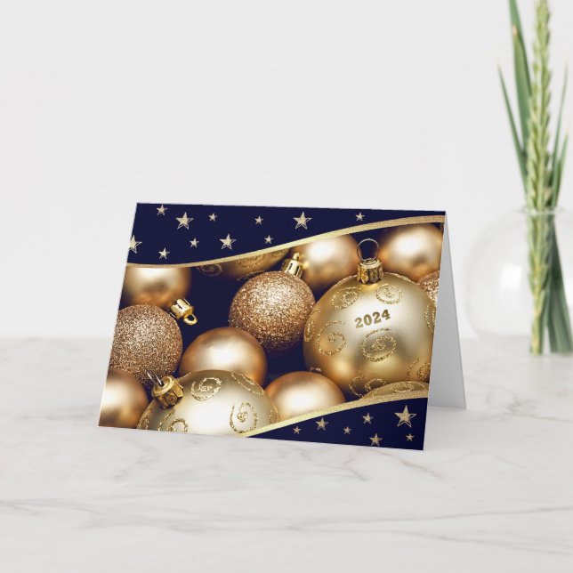 Tarjeta Festiva Feliz Año Nuevo 2024. Baubles de oro (Anverso)