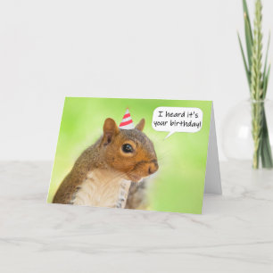 Tarjeta Festiva Feliz cumpleaños a la ardilla en Gorra Fiesta