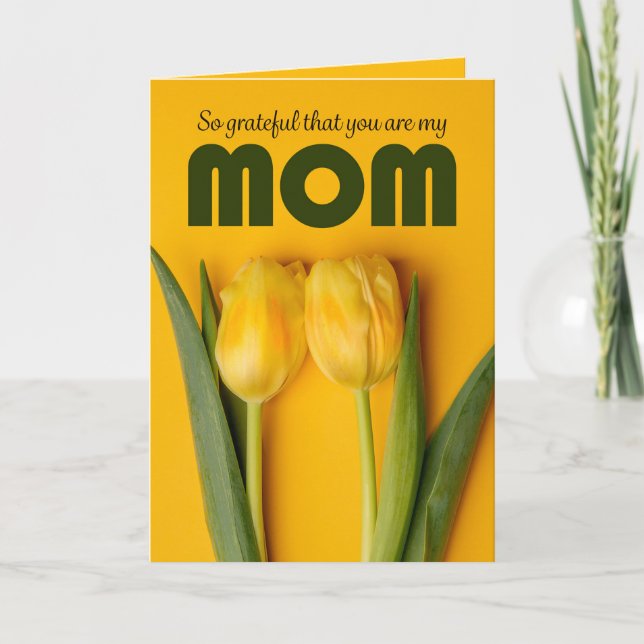 Tarjeta Festiva Feliz Día de las Madres Mamá Dos Tulipanes Amarill (Anverso)