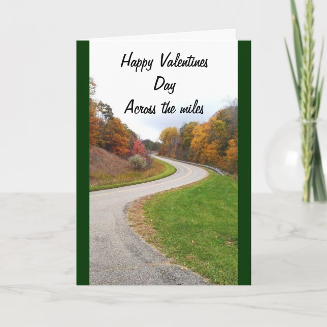 TARJETA FESTIVA FELIZ DÍA DE SAN VALENTÍN, A TRAVÉS DE LAS MILLAS (Anverso)
