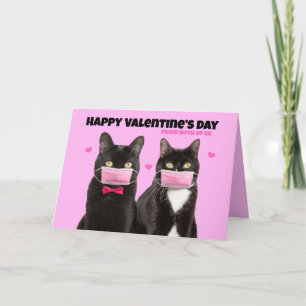 Tarjeta Festiva Feliz Día de San Valentín de ambos gatos en máscar
